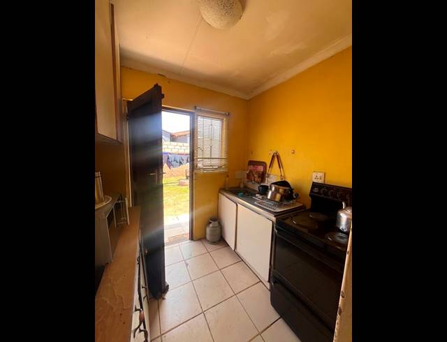 2 BEDROOM HOUSE FOR SALE IN MAOKENG